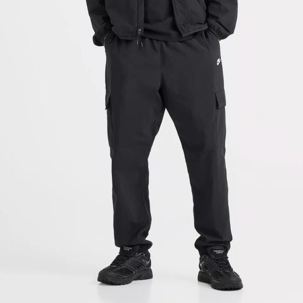 Men's Nike Club Woven Cargo Pants